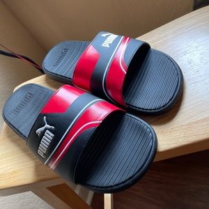 Puma slides brand new!